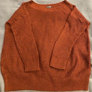 Tildon burgundy sweater.